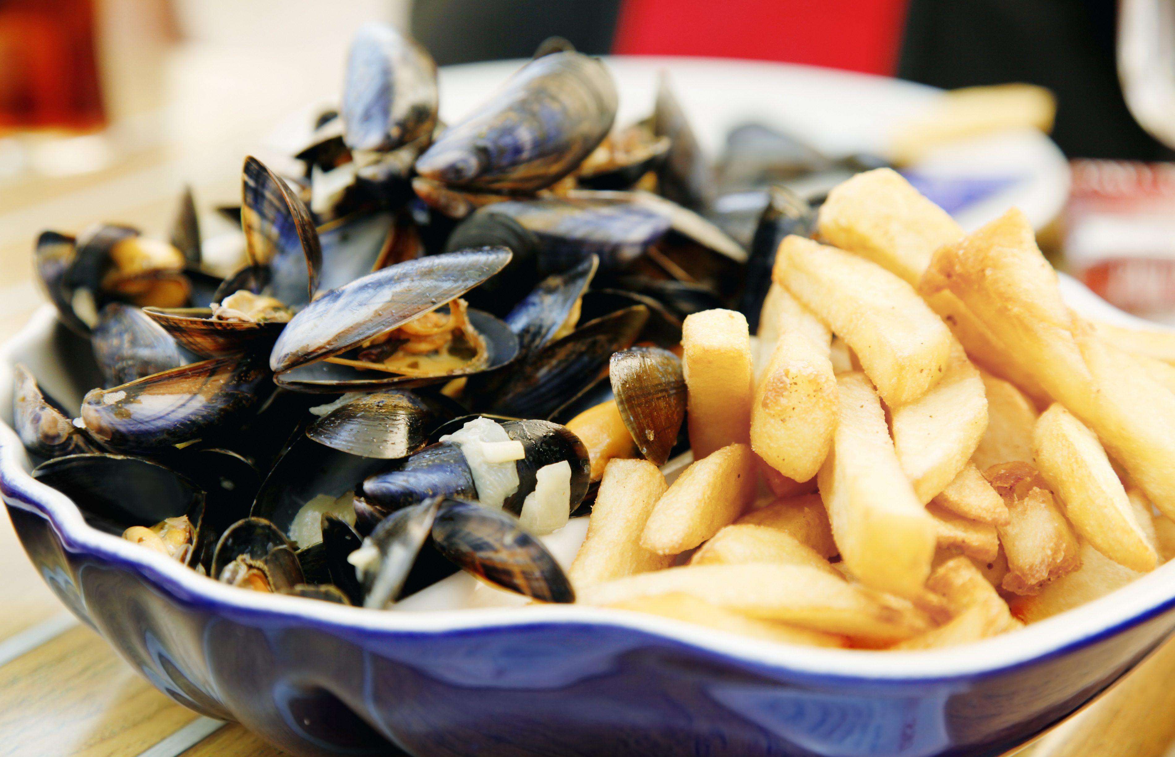 Mejillones con patatas fritas