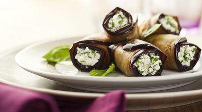 Rollitos de berenjena con ricotta