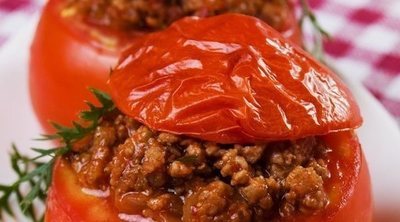 Tomate relleno